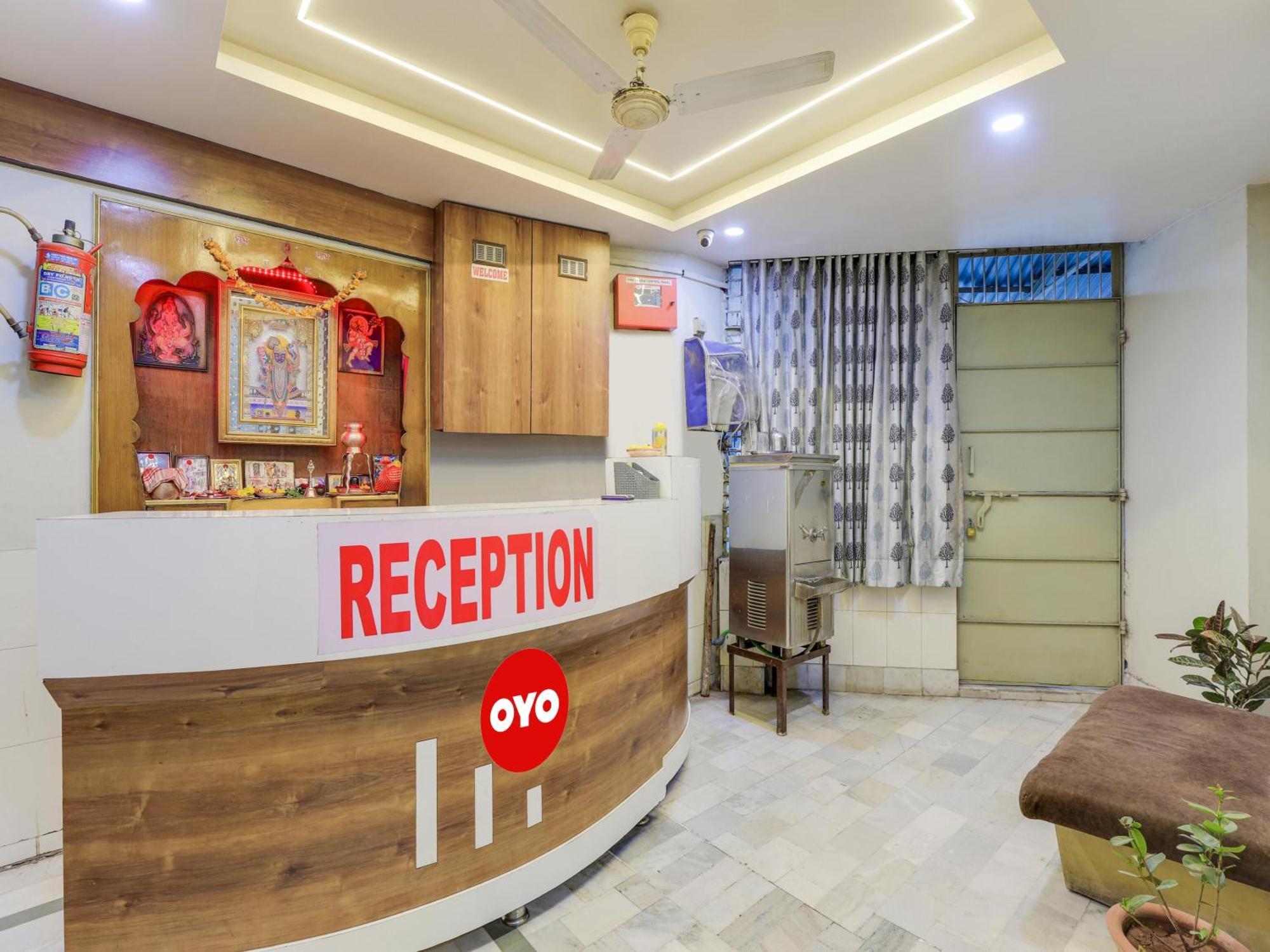 Hotel O Asopalav Naroda 外观 照片